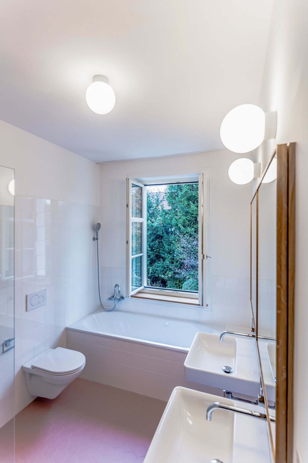 Hilbert architektur Projekt Glaserbergstrasse Badezimmer