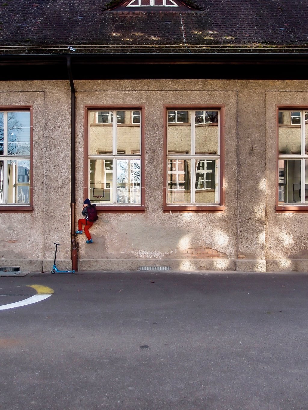 Hilbert Architektur Turnhalle Burgstrasse Sanierung, Foto Daan Koch